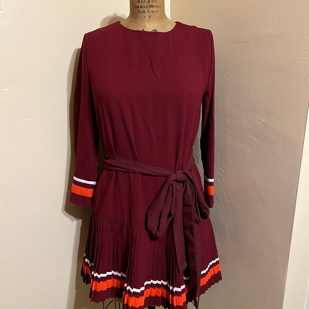 English Factory maroon pleated dress size small